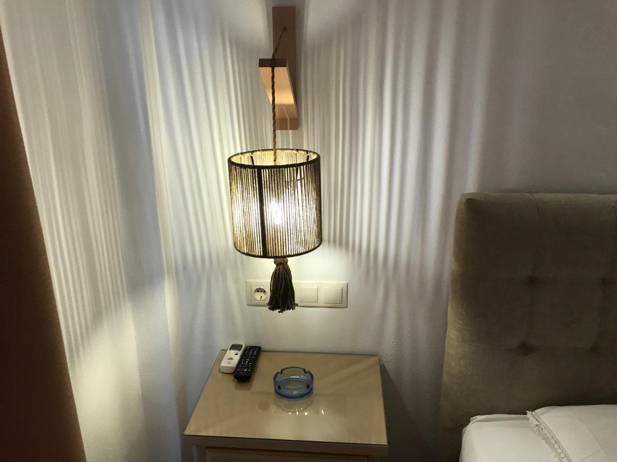 Vassiliki Rooms Парос Экстерьер фото